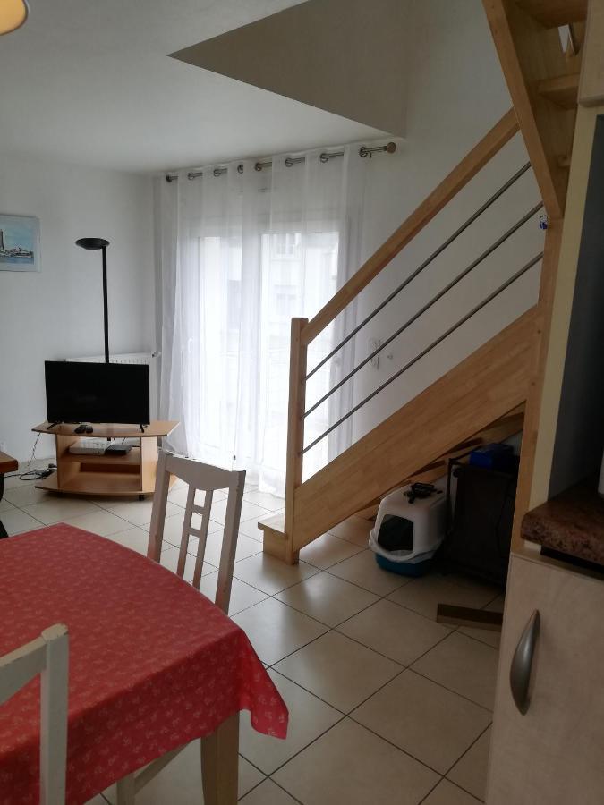 Maison bord de mer Penmarcʼh Extérieur photo