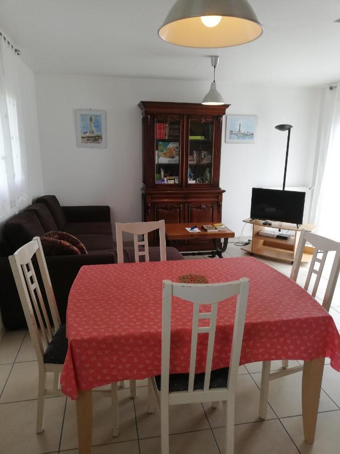 Maison bord de mer Penmarcʼh Extérieur photo